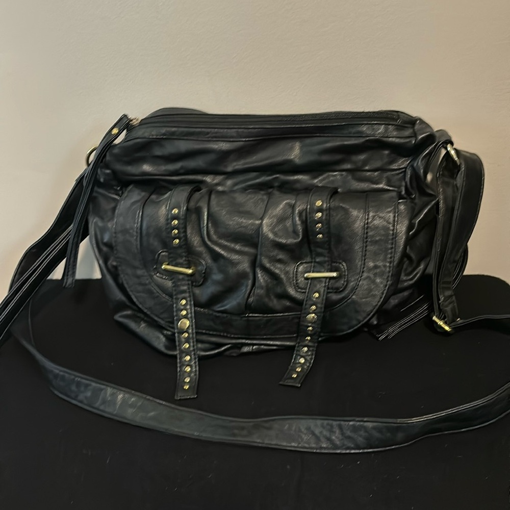 Cesar cross body